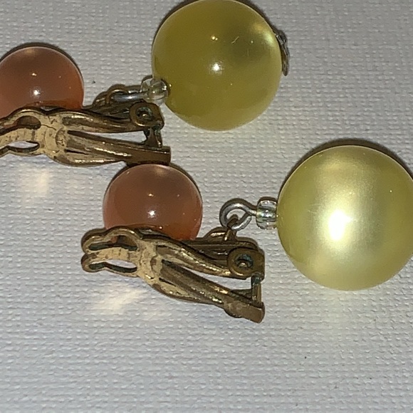 Very rare - Vintage 1930s lemon yellow drop & pink candy floss earrings - Picture 3 of 7